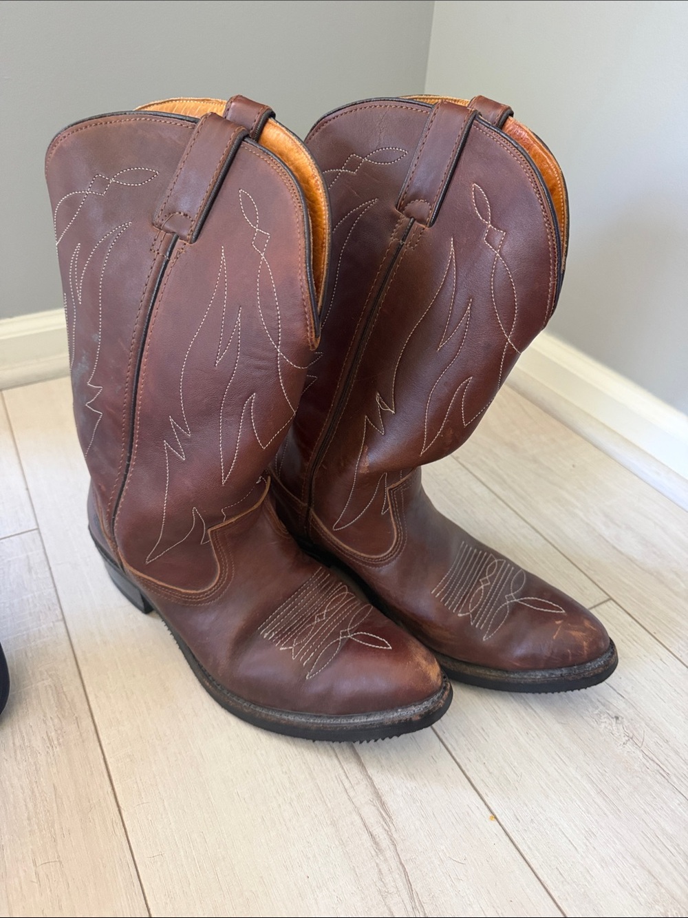 Men's Leather Western Cowboy Boots - Genuine Horseshoe Double H Boots Made USA